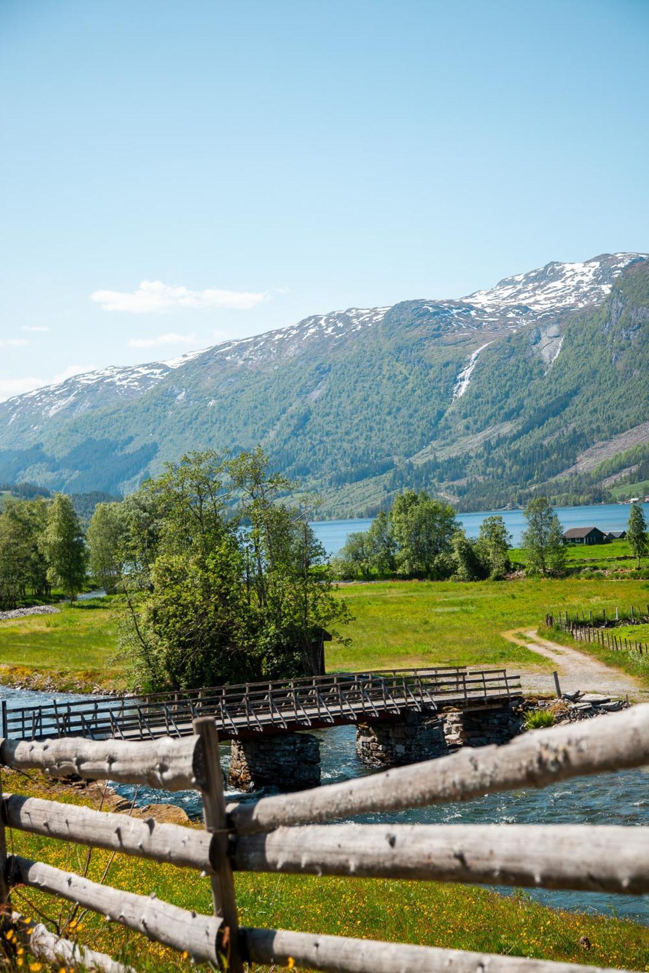 Tuftegarden Hotel Viksdalen Luaran gambar